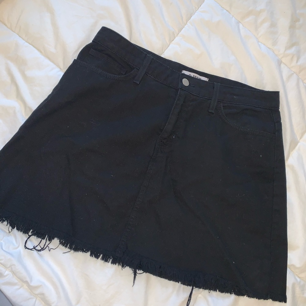 Black mini skirt